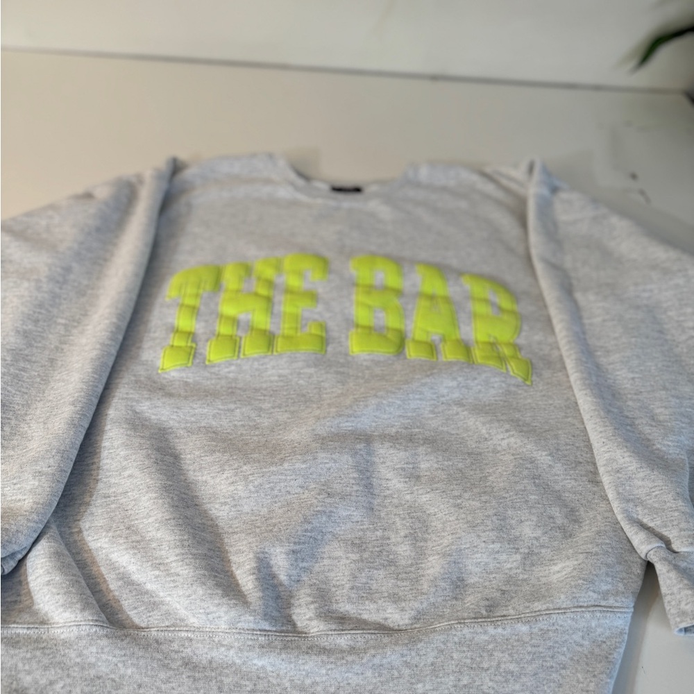 DRAMATIC BUBBLE LETTERED "THE BAR" SWEATSHIRT
NEW… - image 2